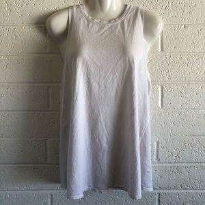 Lululemon white yoga tank top with open back